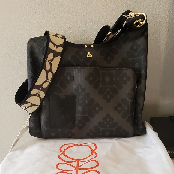 💕Orla Kiely Midi Crossbody In FLOWER TILE CHARCOAL (ULTRA RARE PRINT)💕 - Picture 4 of 12